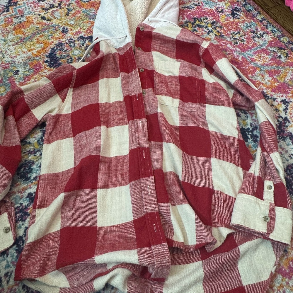 American Eagle Red and Cream Plaid Hooded Shirt